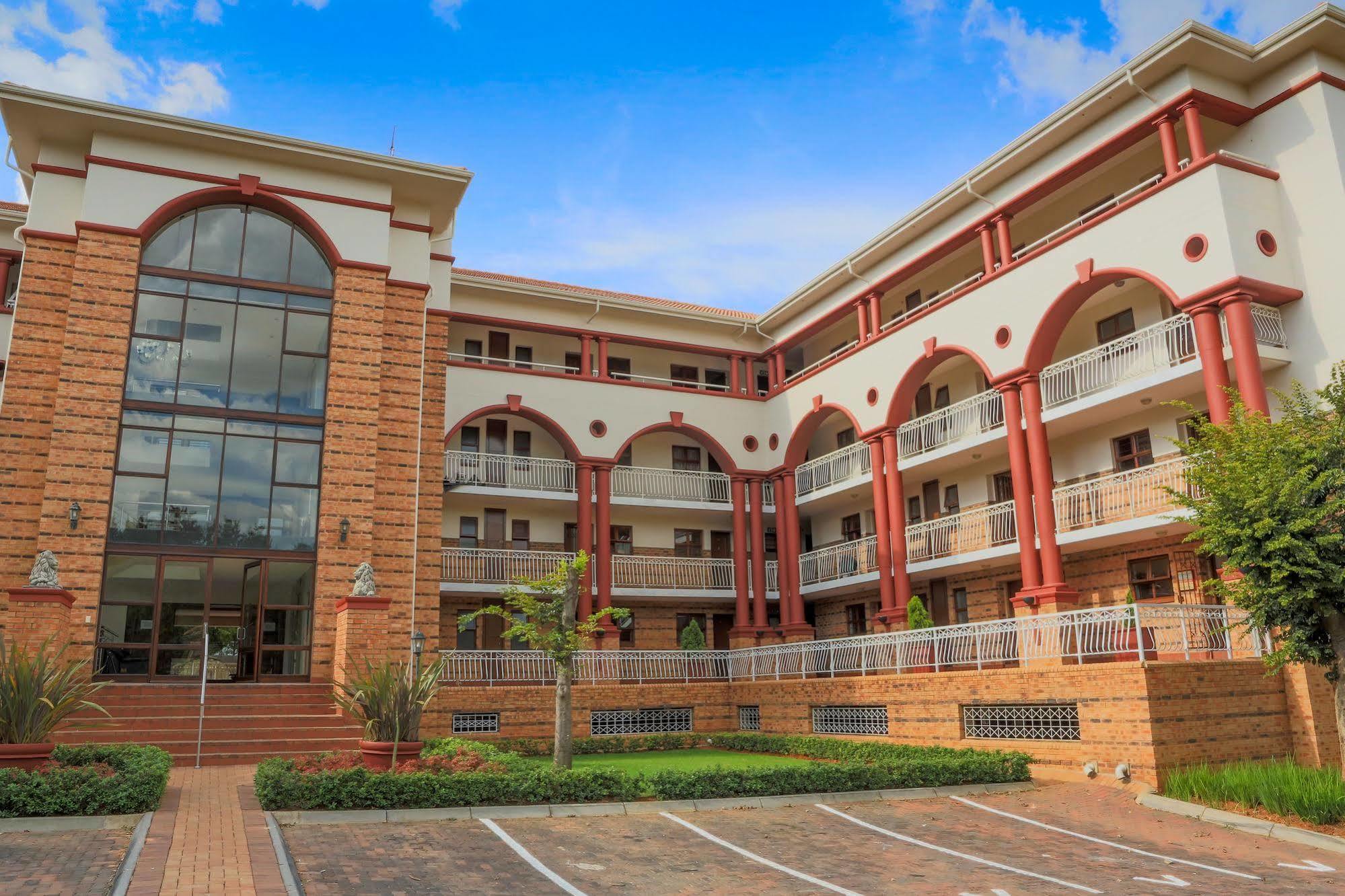 Westay Timessquare Apartments Sandton Exterior photo