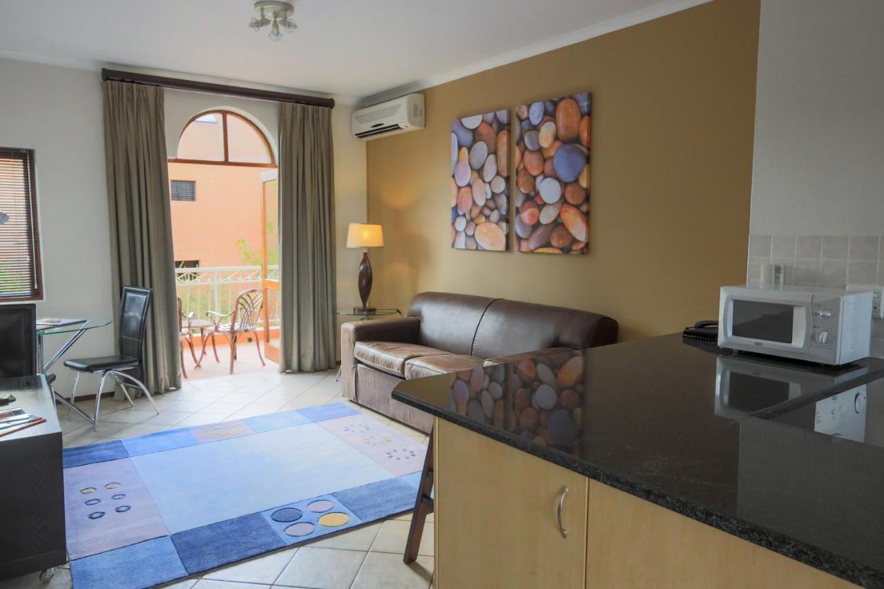 Westay Timessquare Apartments Sandton Room photo